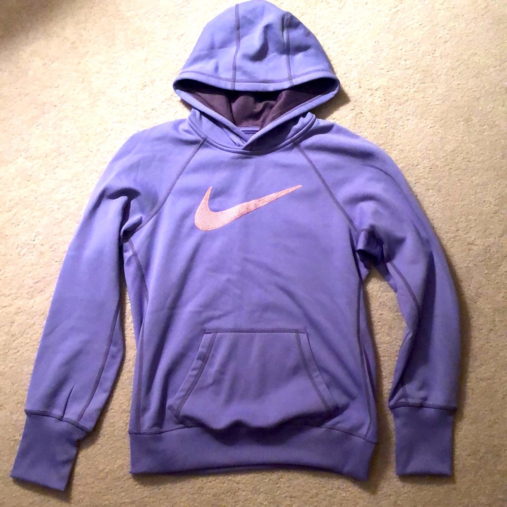 Nike therma hoodie